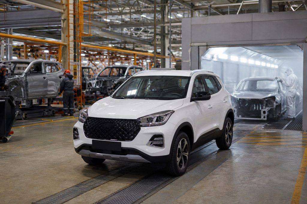 Редакционная иллюстрация к новости «Tenet T4 на базе Chery Tiggo 4 запустили в производство полного цикла»